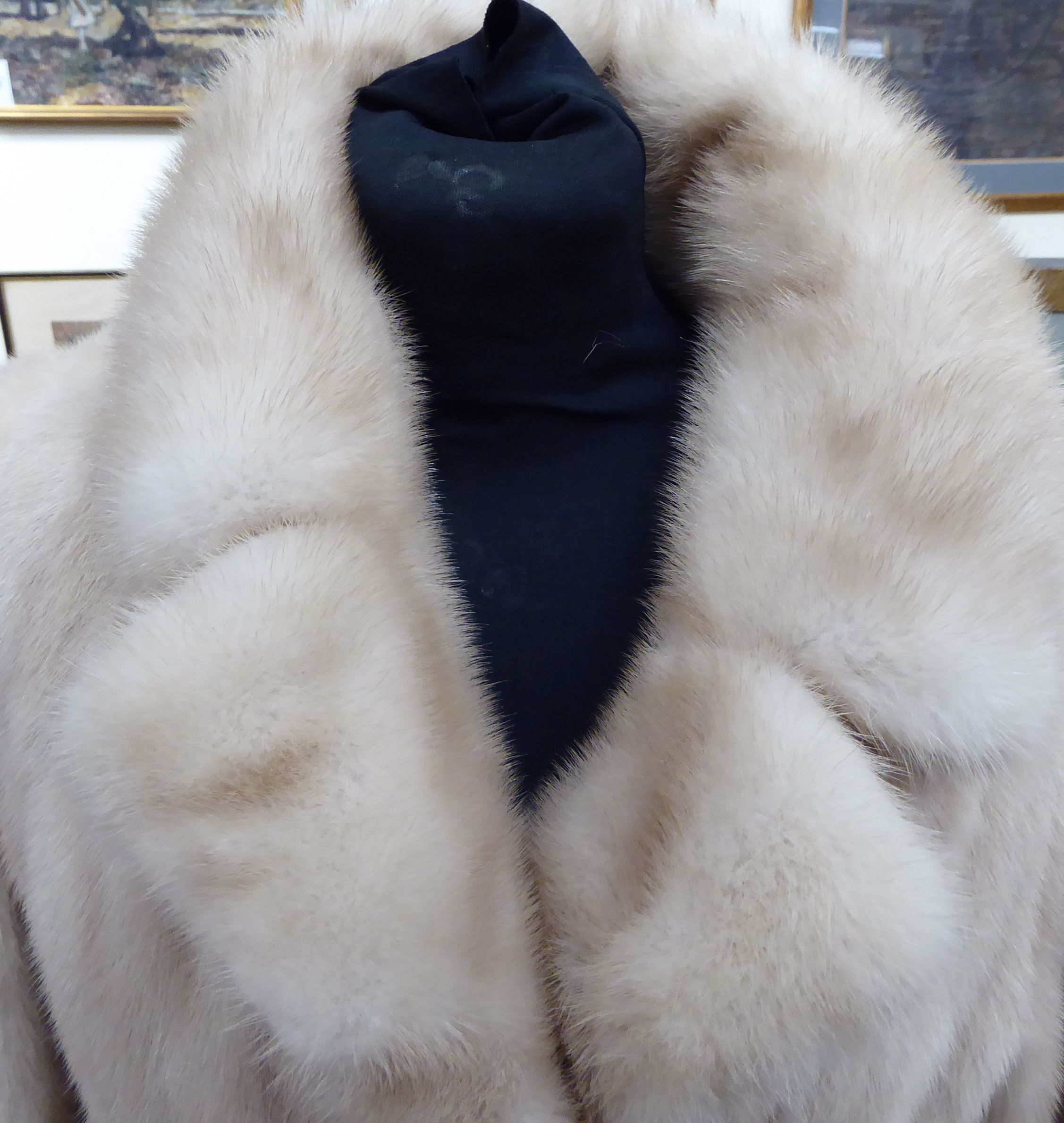 A pale blonde mink coat with a lapelled collar and satin lining bears the label of Siberian Fur - Image 2 of 6