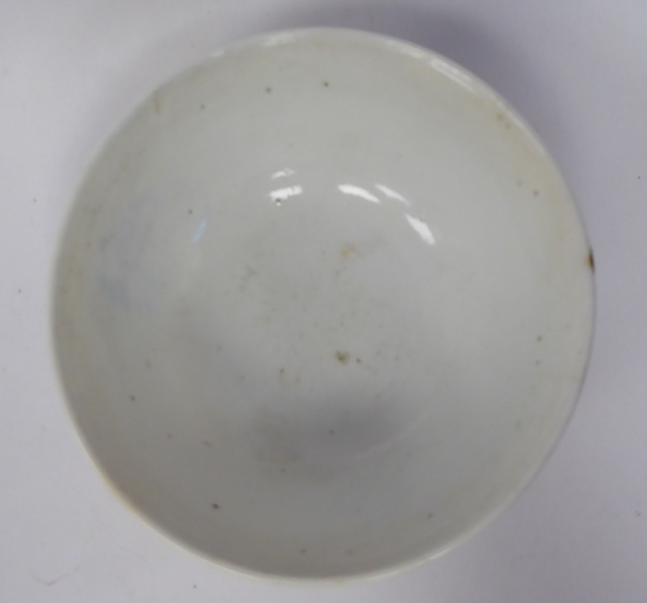 A late 19thC Chinese yellow glazed footed bowl, decorated with scrafitto inscribed ornament, - Image 5 of 8