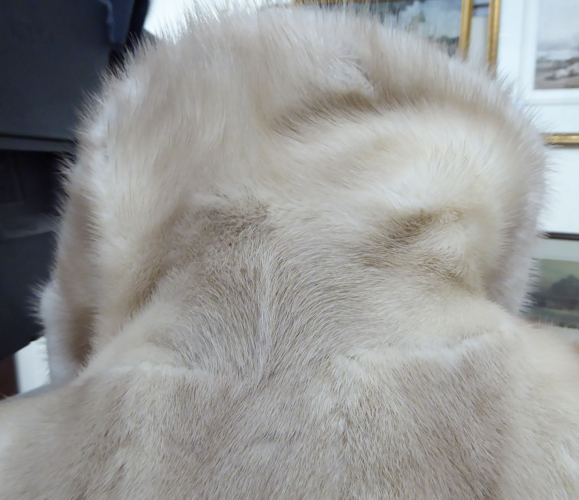 A pale blonde mink coat with a lapelled collar and satin lining bears the label of Siberian Fur - Image 6 of 6