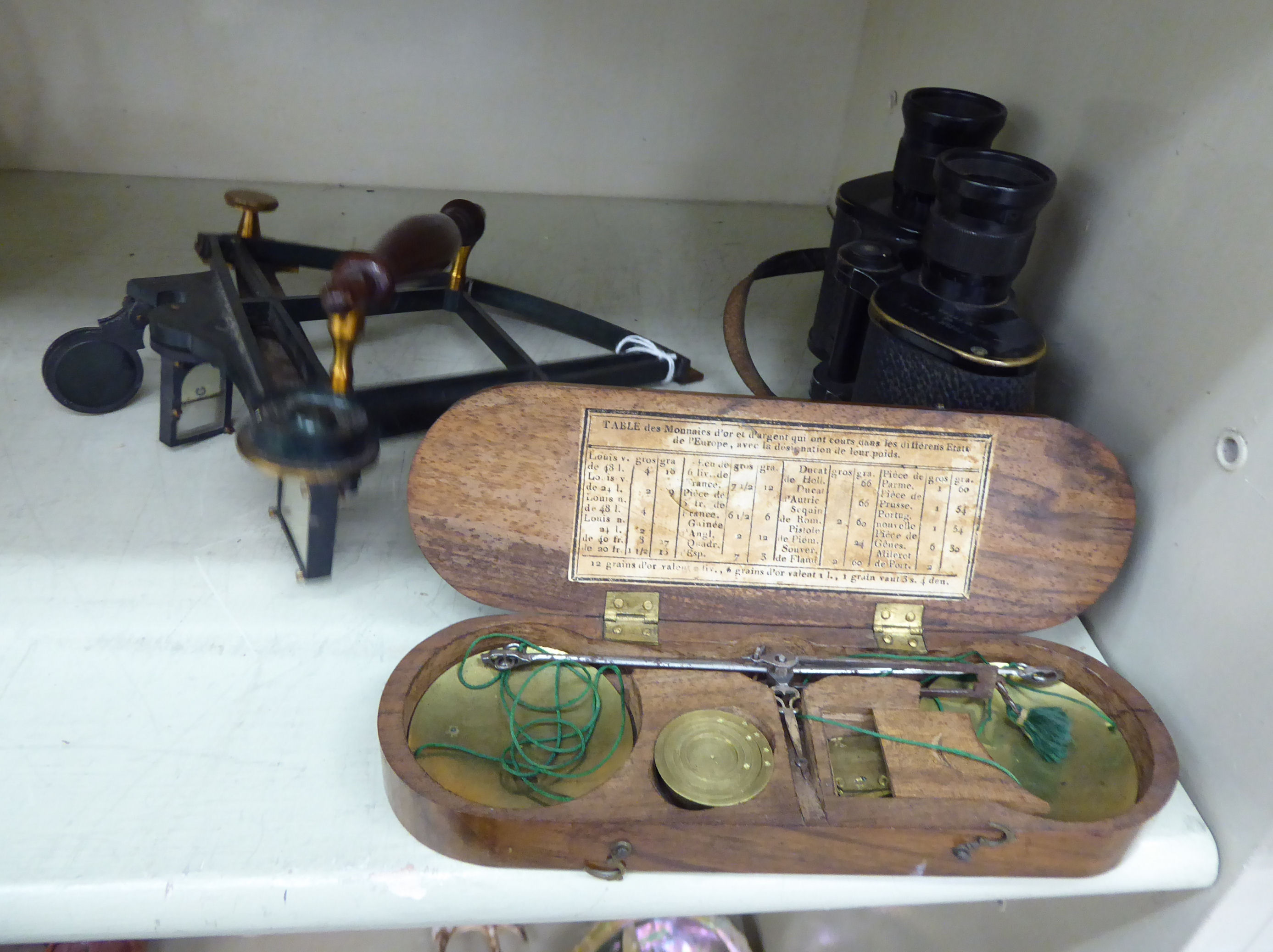 A mixed lot: to include an early 20thC Baird and Tatlock lacquered brass sextant OS4