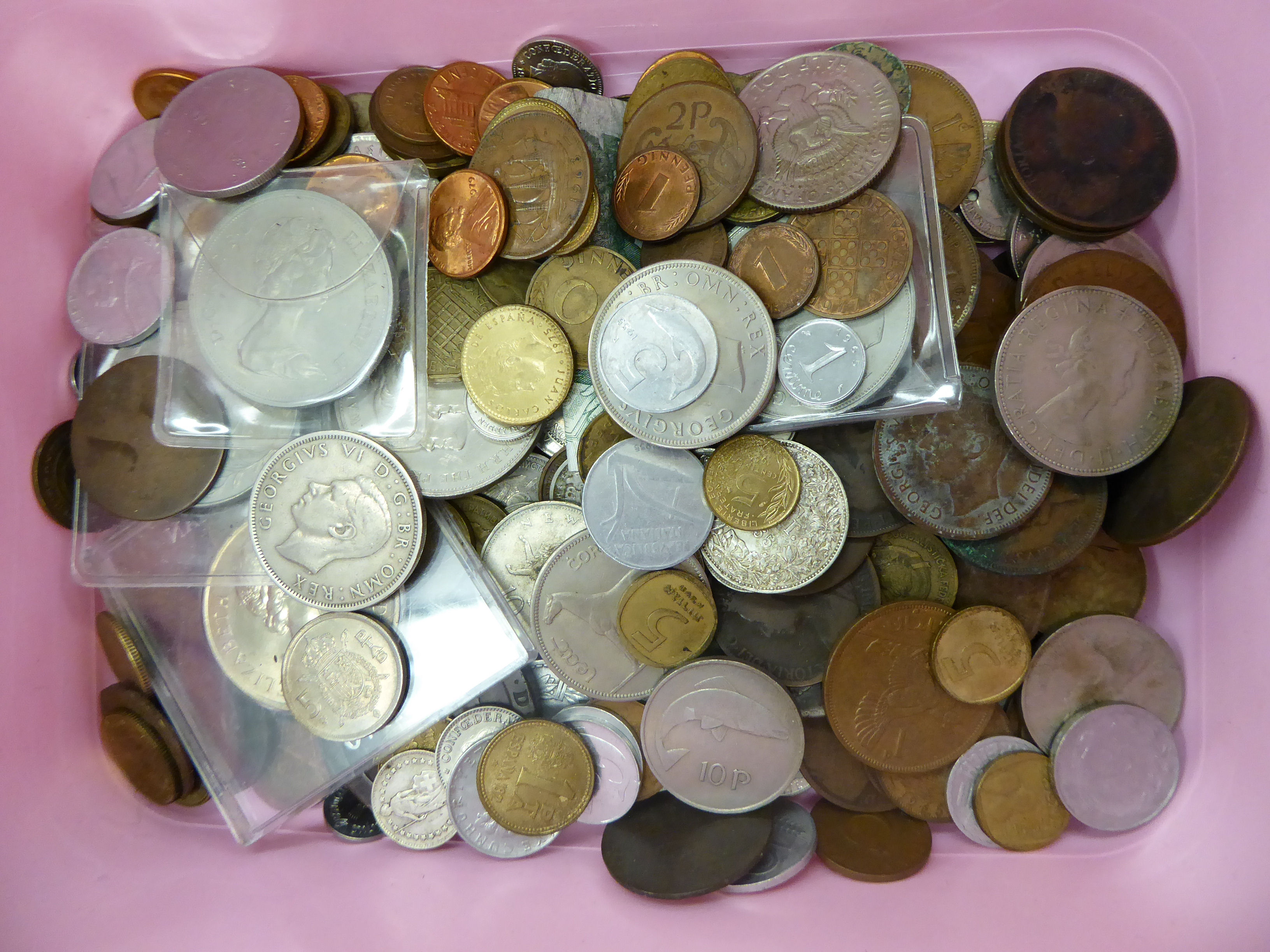 Uncollated British and foreign coins and banknotes: to include francs, cents,