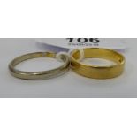 An 18ct gold ring;