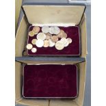 Uncollated pre-decimal British coins: to include Victorian pennies and shillings CS