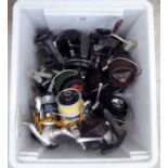 Fixed spool beach/surf casting reels: to include a Mako AV70 model SL