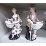 A pair of early 20thC European porcelain salts,