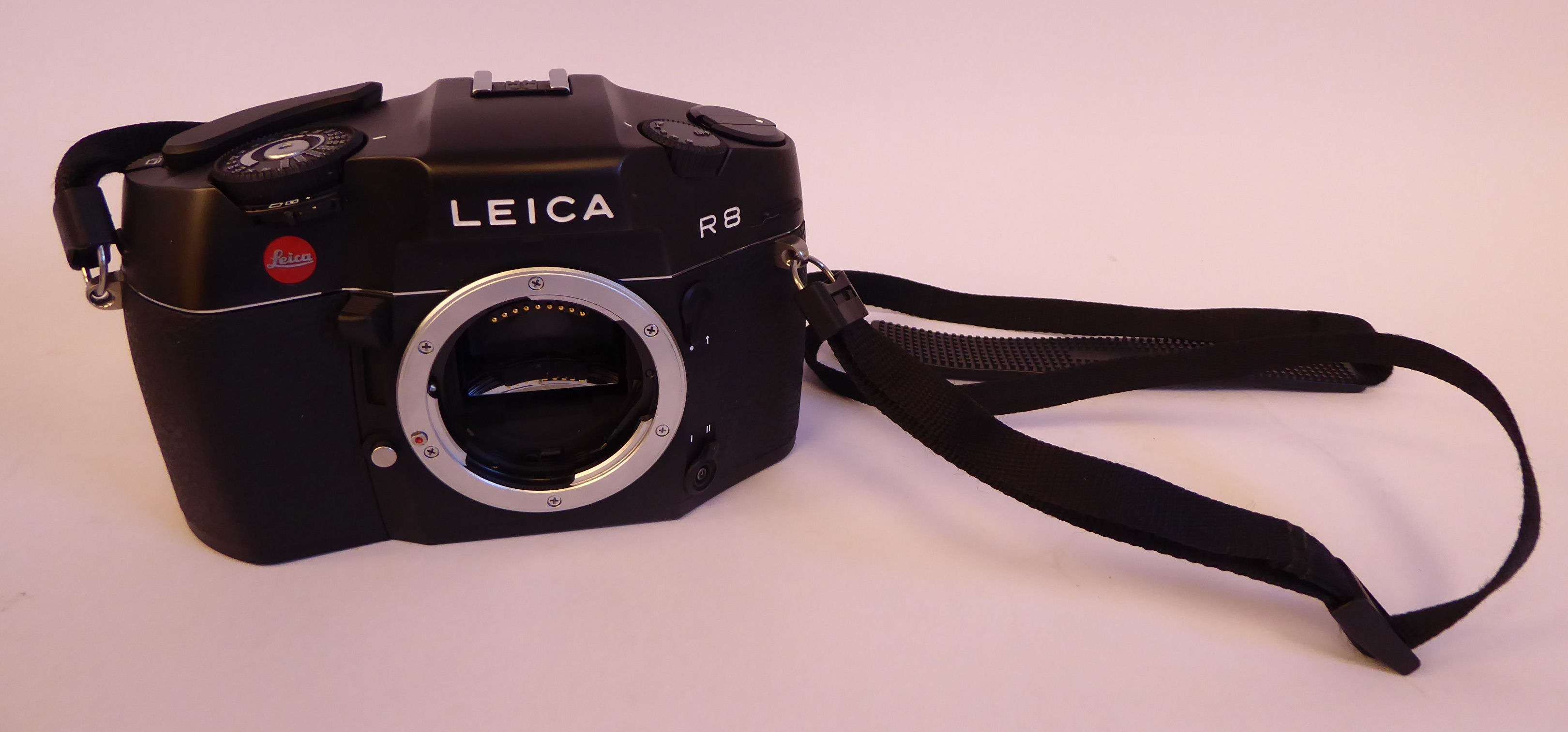 A Leica R8 camera body reg. - Image 4 of 6