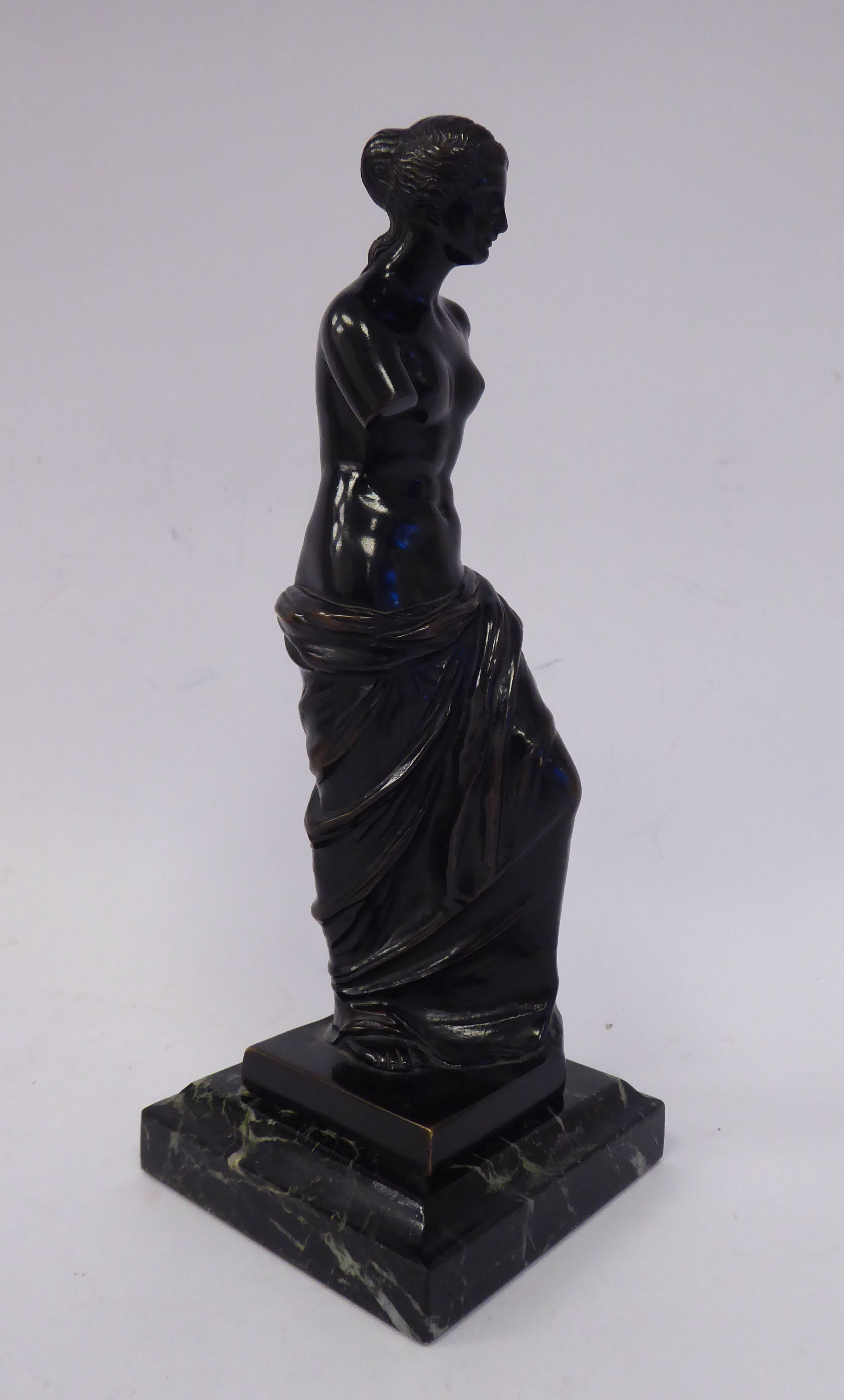 A late Victorian black patinated bronze figure 'Venus de Milo' on a marble plinth 10''h - Image 6 of 7