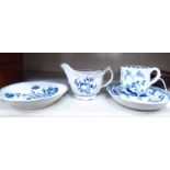 A late 18thC Worcester porcelain tea bowl 4''dia; and a similar coffee can and saucer,