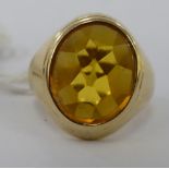 A 9ct gold ring,