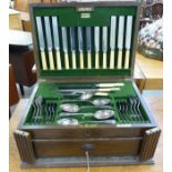 An early 20thC EPNS Old English pattern canteen of cutlery and flatware, in a fabric lined,
