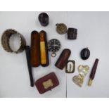 Collectables: to include a Meerschaum and an amber cheroot holder S