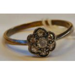 An 'antique' 18ct gold diamond cluster ring 11