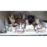 Lilliput Lane and other composition ornaments: to include 'The Crown Inn' 4''h OS6