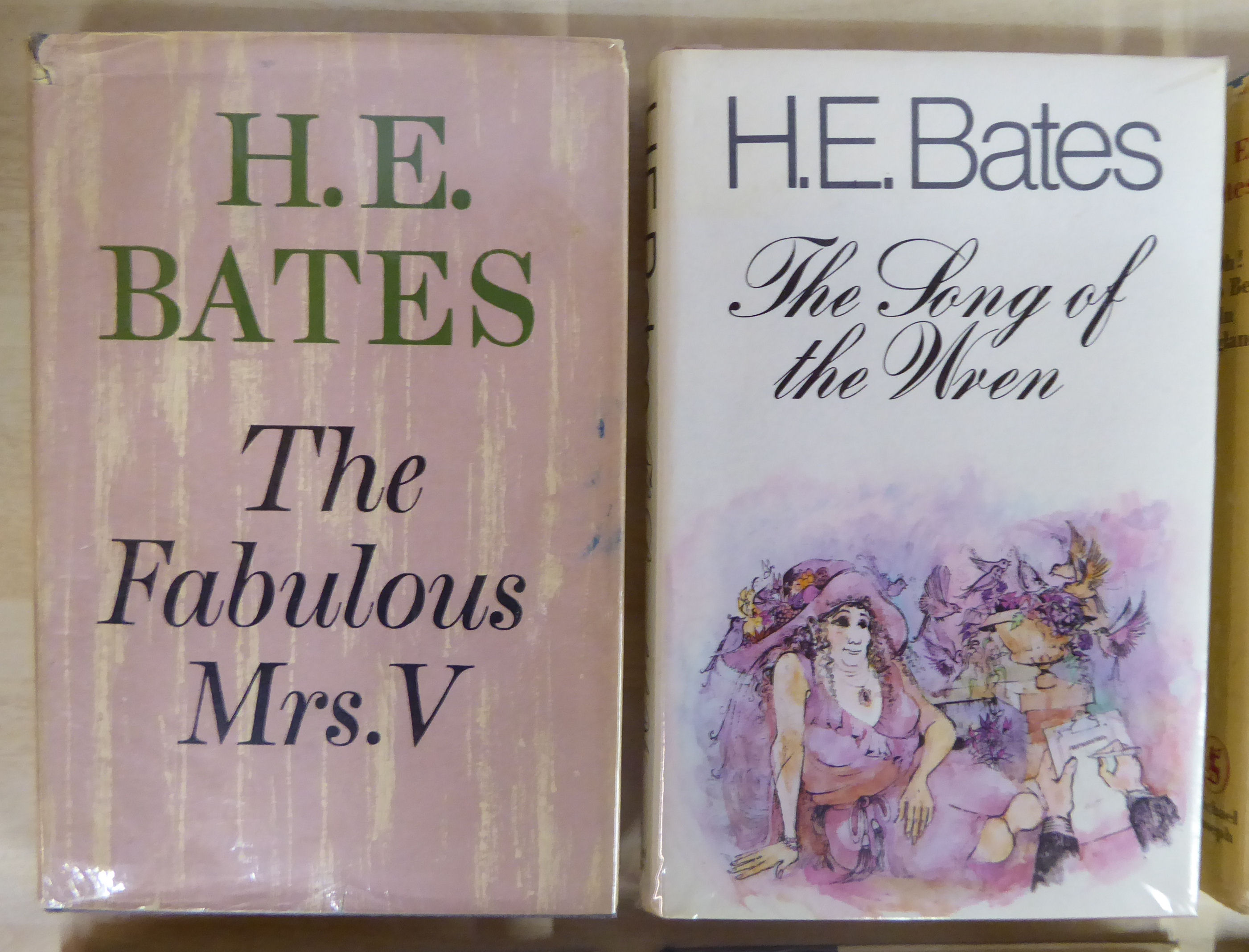 Books: twelve works by HE Bates, First Editions, published in dust covers by Michael Joseph, viz. - Image 7 of 7