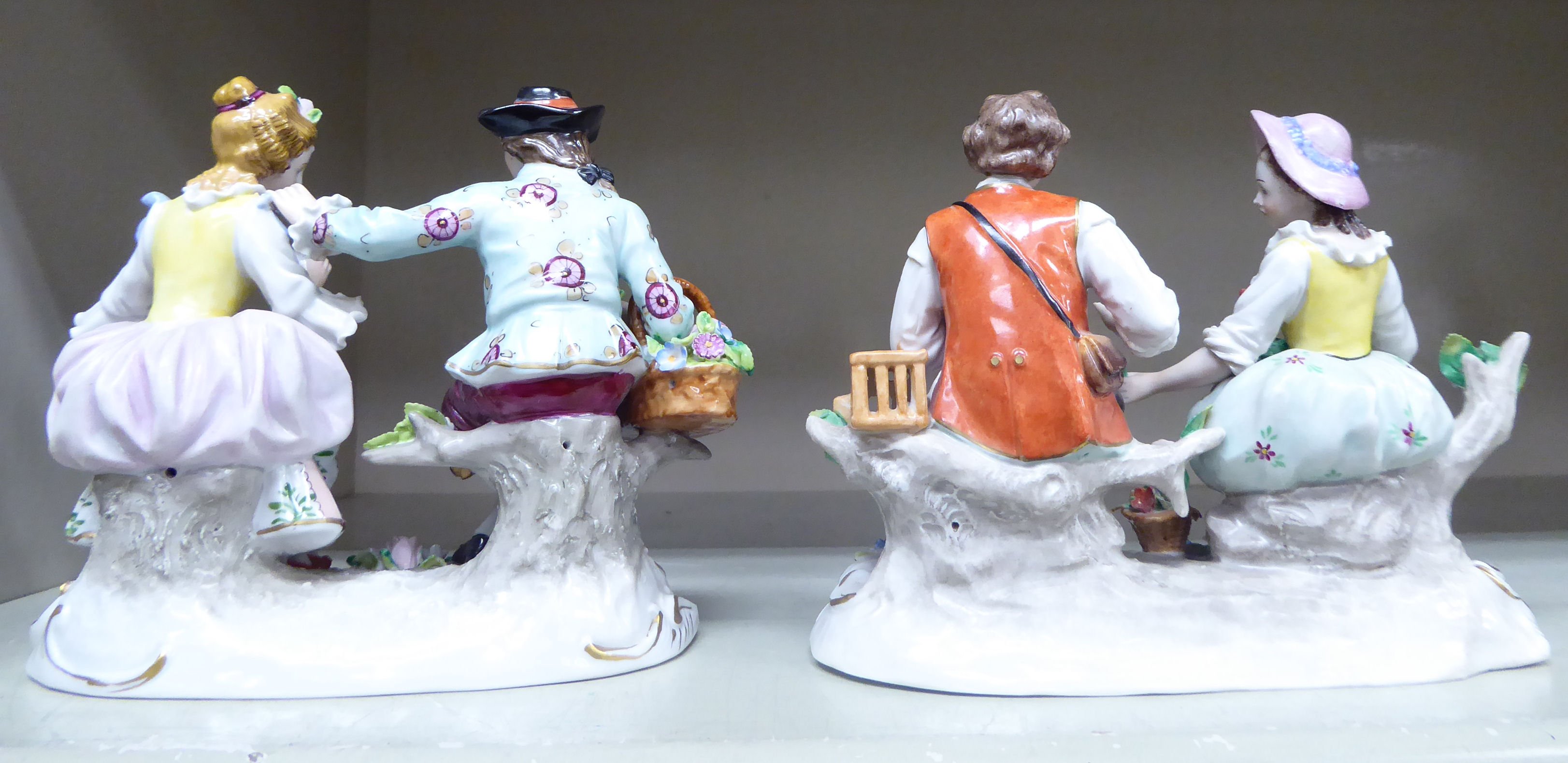 Two similar early 20thC Sitzendorf porcelain groups, each a seated courting couple 5. - Image 2 of 3
