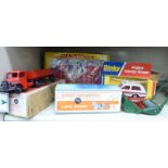 Dinky diecast model vehicles and accessories: to include a Bedford articulated lorry no.