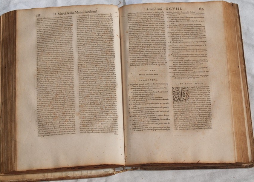 Marco Antonio Natta CONSILIA SIVE RESPONSA Scarce volume of 1566 of this work by the important - Image 2 of 4