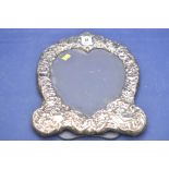 An Elizabeth II silver picture frame by Ray Hall, Birmingham 1990,