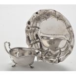 A George V silver sauce boat, by Duncan & Scobbie,