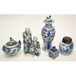 Chinese blue and white jar and hardwood cover,