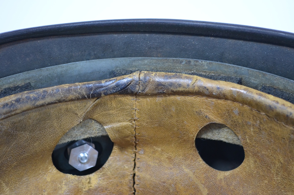 A World War 2 German Fallschirmjager (paratroop) helmet with leather lining Condition - Image 7 of 8