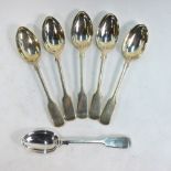 An Edwardian set of six silver fiddle pattern dessert spoons, Robert Stebbings, London 1902, 9.
