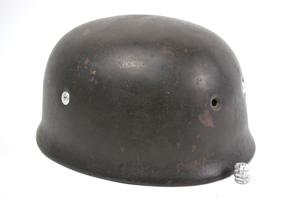 A World War 2 German Fallschirmjager (paratroop) helmet with leather lining Condition - Image 3 of 8