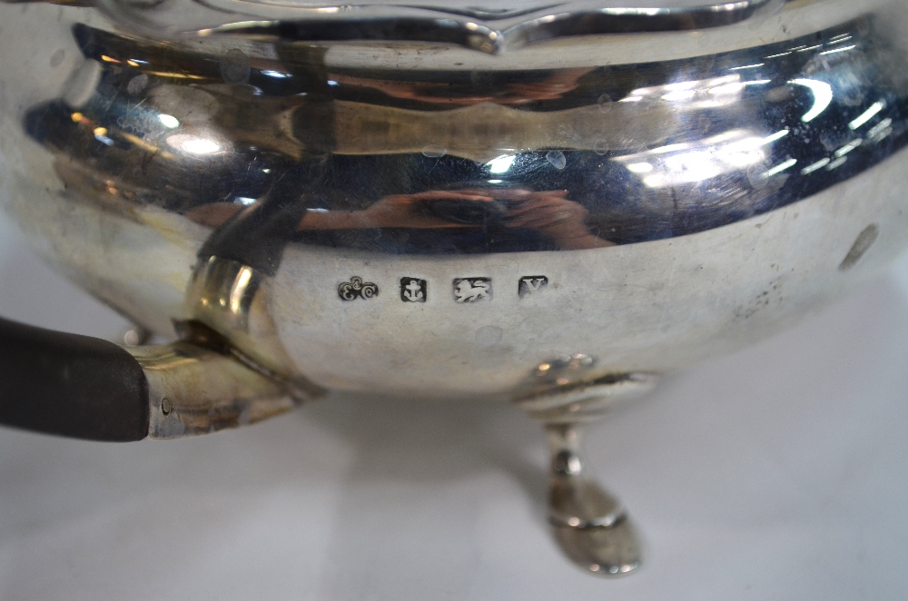 A heavy quality silver three-piece tea service of compressed globular form with shaped rims and - Image 3 of 4