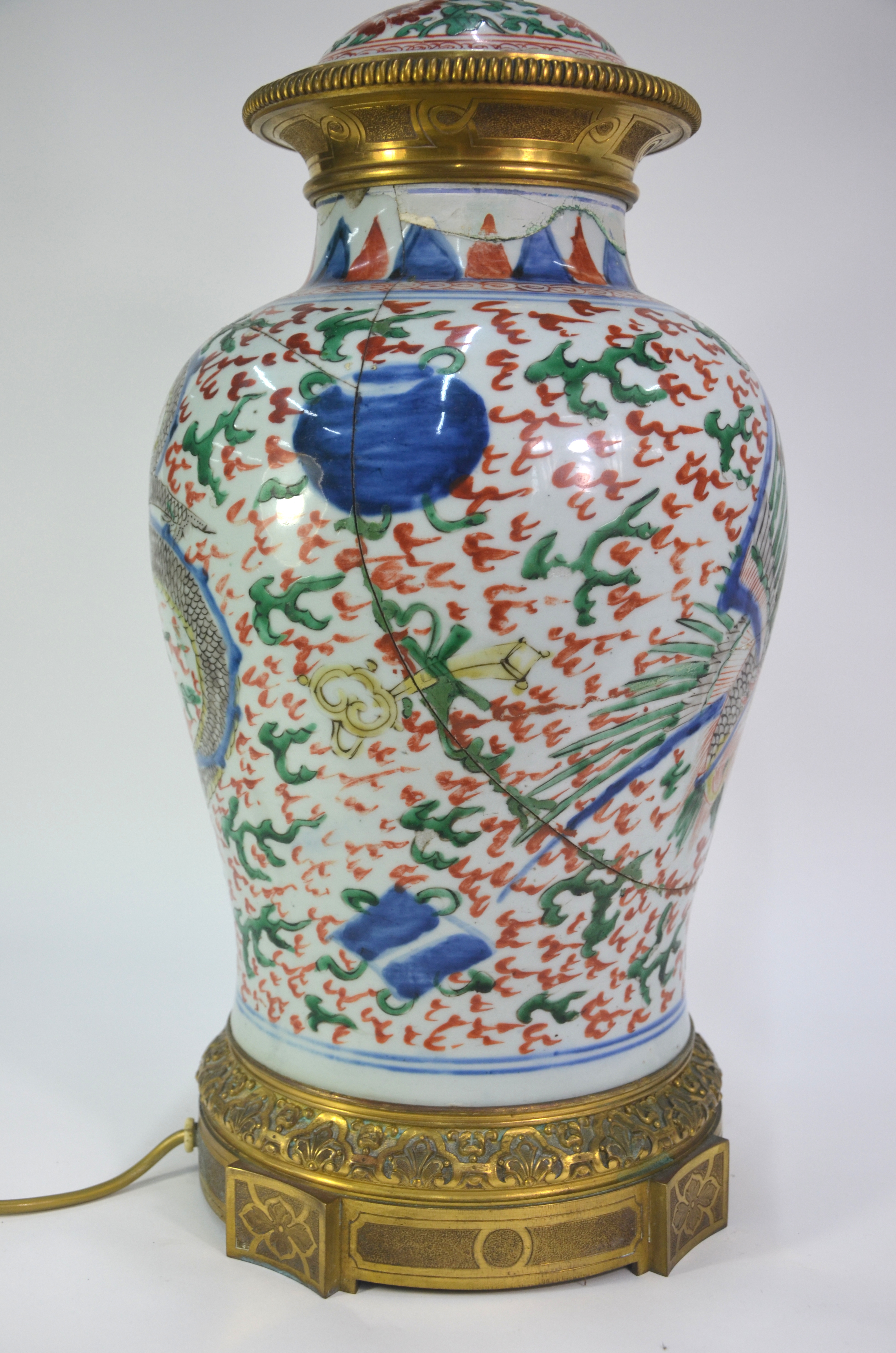 A wucai oviform vase, decorated in underglaze blue, aubergine, yellow, orange and green with a - Image 7 of 9