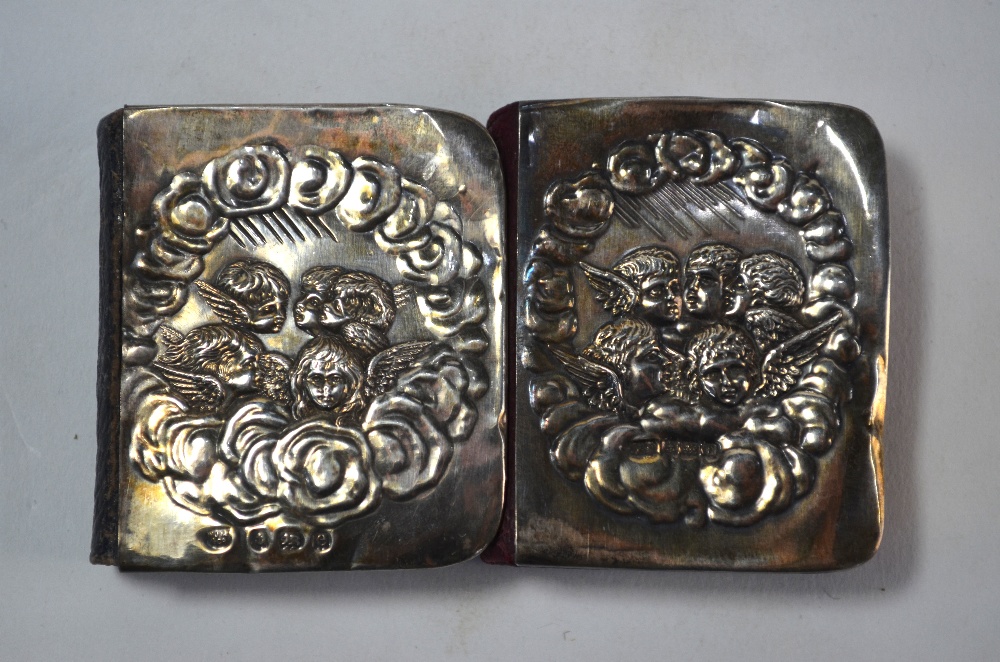 A pair of Old Sheffield Plate oval platters with gadrooned rims, engraved with the coronet of a - Image 5 of 7