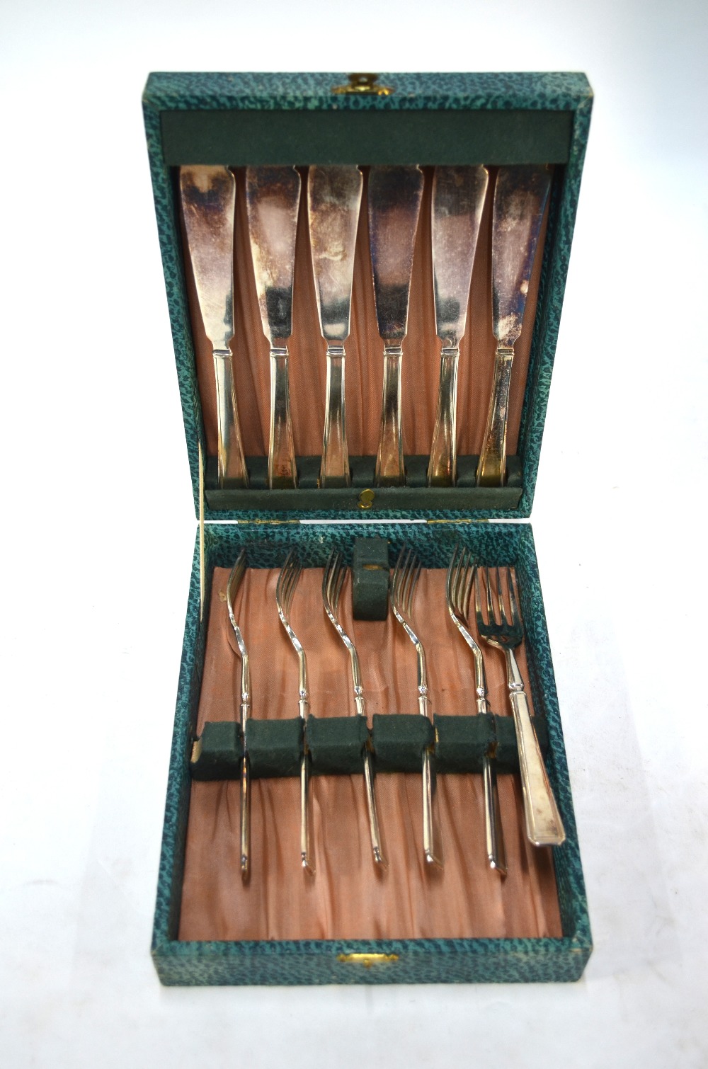 Two canteens of electroplated bead-edge cutlery and flatware, to/w two cases of fish knives and - Image 5 of 7