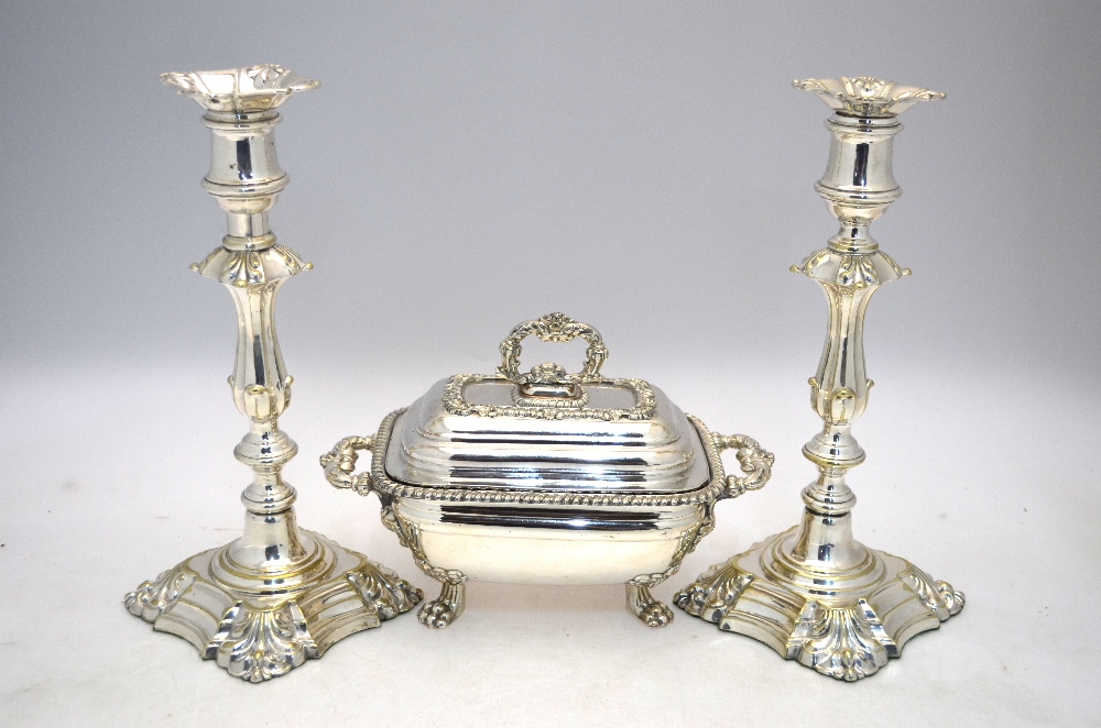 A small Old Sheffield Plate tureen and cover with gadrooned rim and lion-pad feet, to/w a pair of