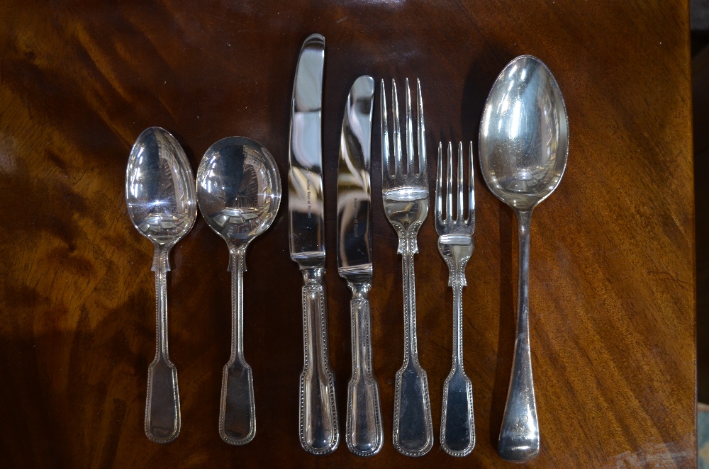 A mahogany canteen table containing an extensive part set of fiddle, thread and bead flatware and - Image 4 of 8