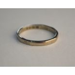 An 18ct white gold wedding band, engraved inside, approx 2.4g