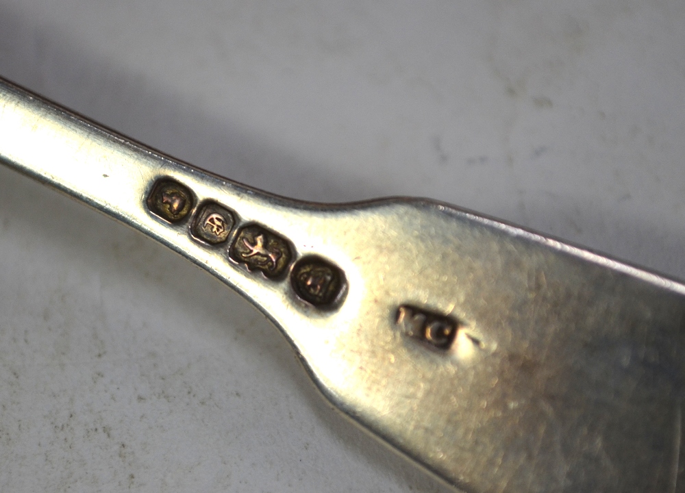 A cased set of six silver Carolean style coffee spoons, Mappin & Webb, Sheffield 1977, to/w a - Image 9 of 10