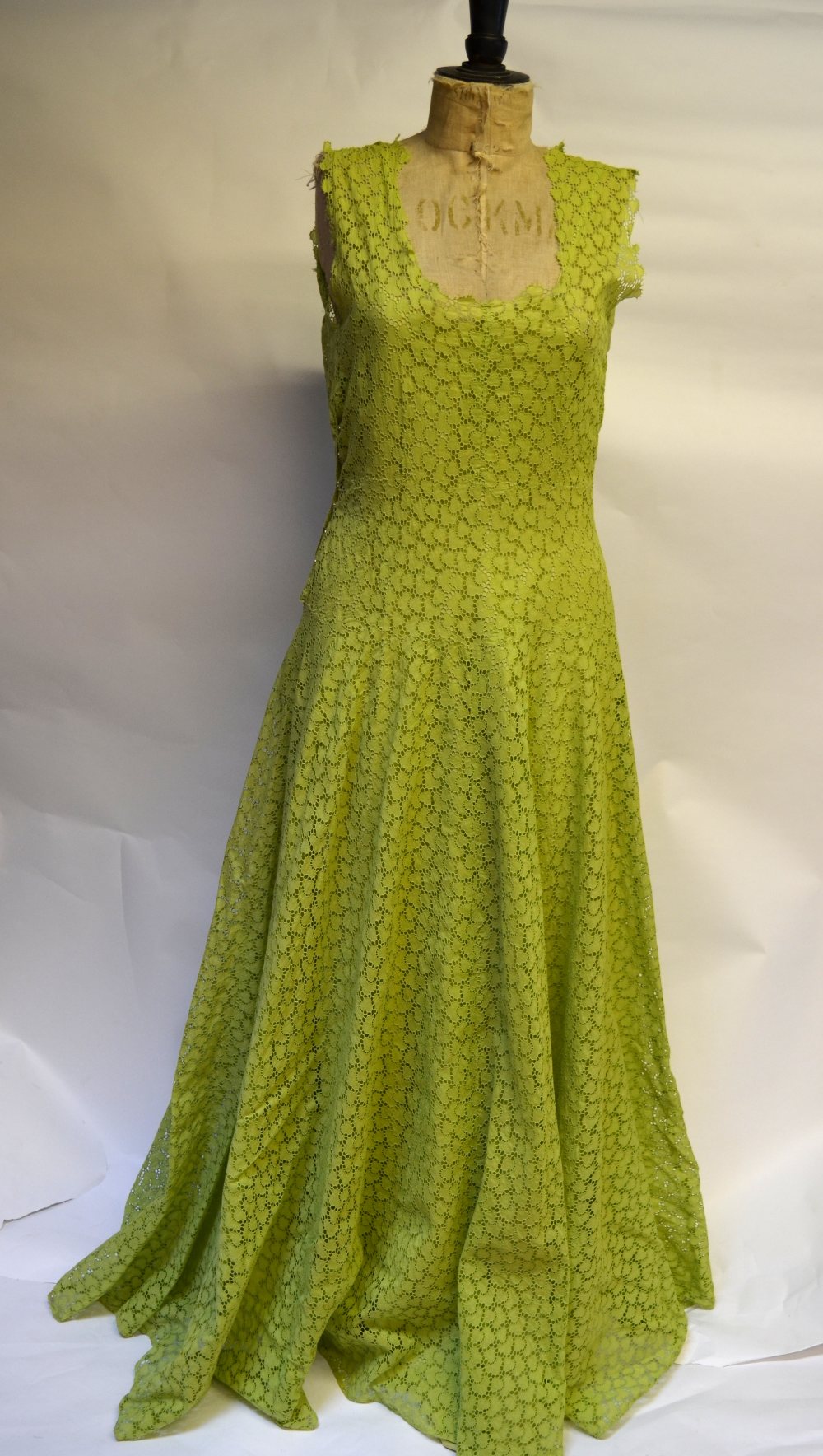 A 1940s lime green cotton embroidery angliase full-length dress with satin underslip, 45 cm across
