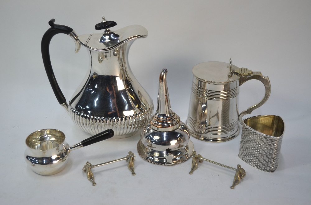 A Victorian electroplated tankard by Elkington, Mason & Co. (1842-64), to/w an epns hot-water jug, a