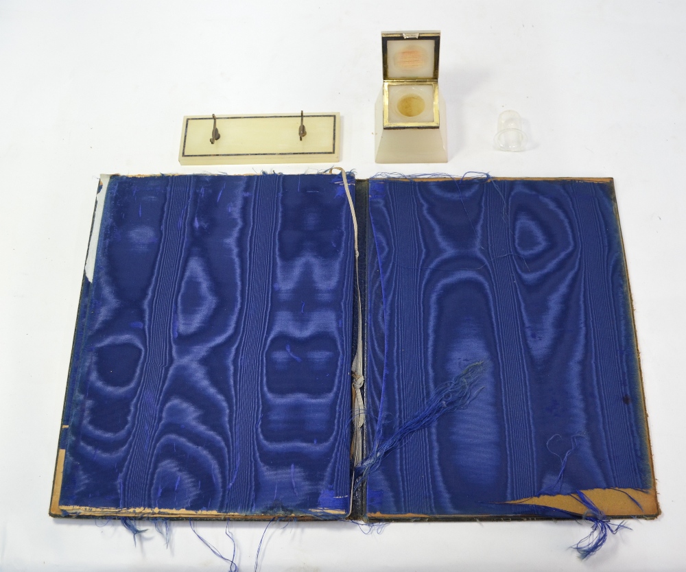 An Aspreys Art Deco white onyx desk-set, inlaid with lapis stringing and with silver gilt mounts, - Image 3 of 6