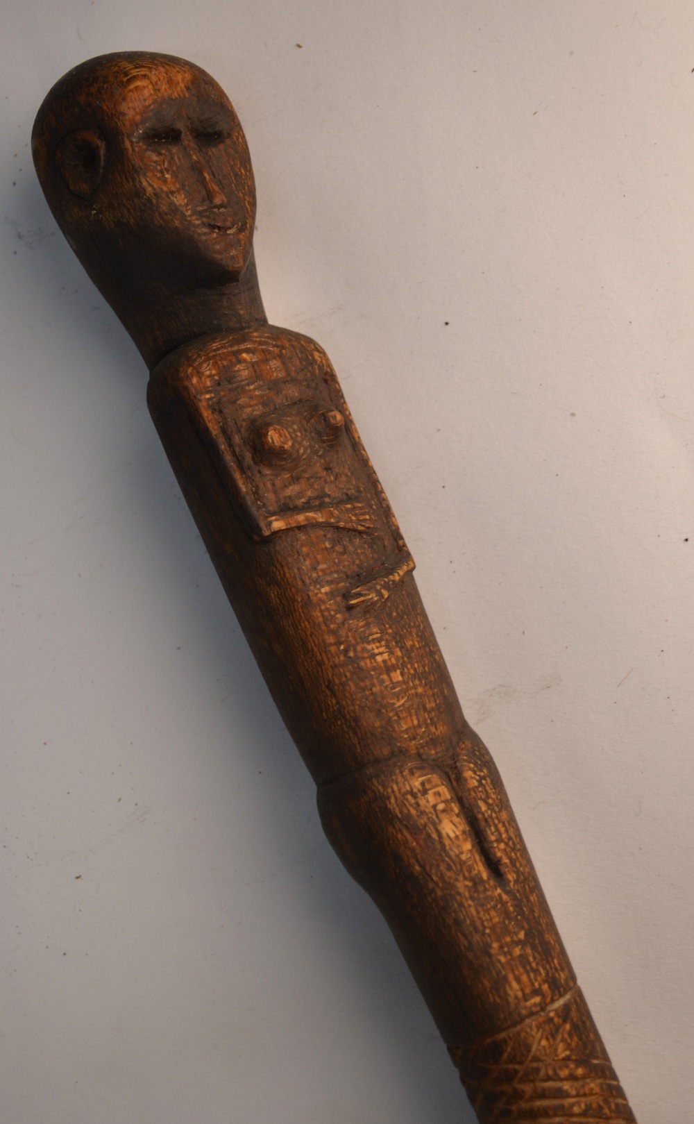 An African tribal walking stick, carved with a female figure, to/w a Kikuyu quiver of arrows - - Image 4 of 15