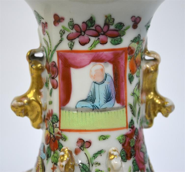 A pair of Canton famille rose vases; each one decorated with panels depicting Manchu/Chinese - Image 6 of 10