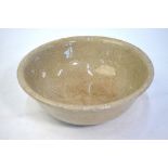 A Guan-Yao or Ge-Yao style bowl with typical crackled design and slightly everted rim; on an