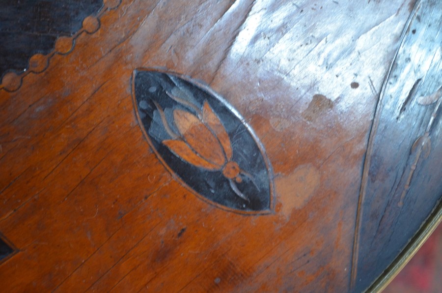 A George III inlaid satinwood tilt top wine table, the circular top centred by a batwing design - Image 6 of 9