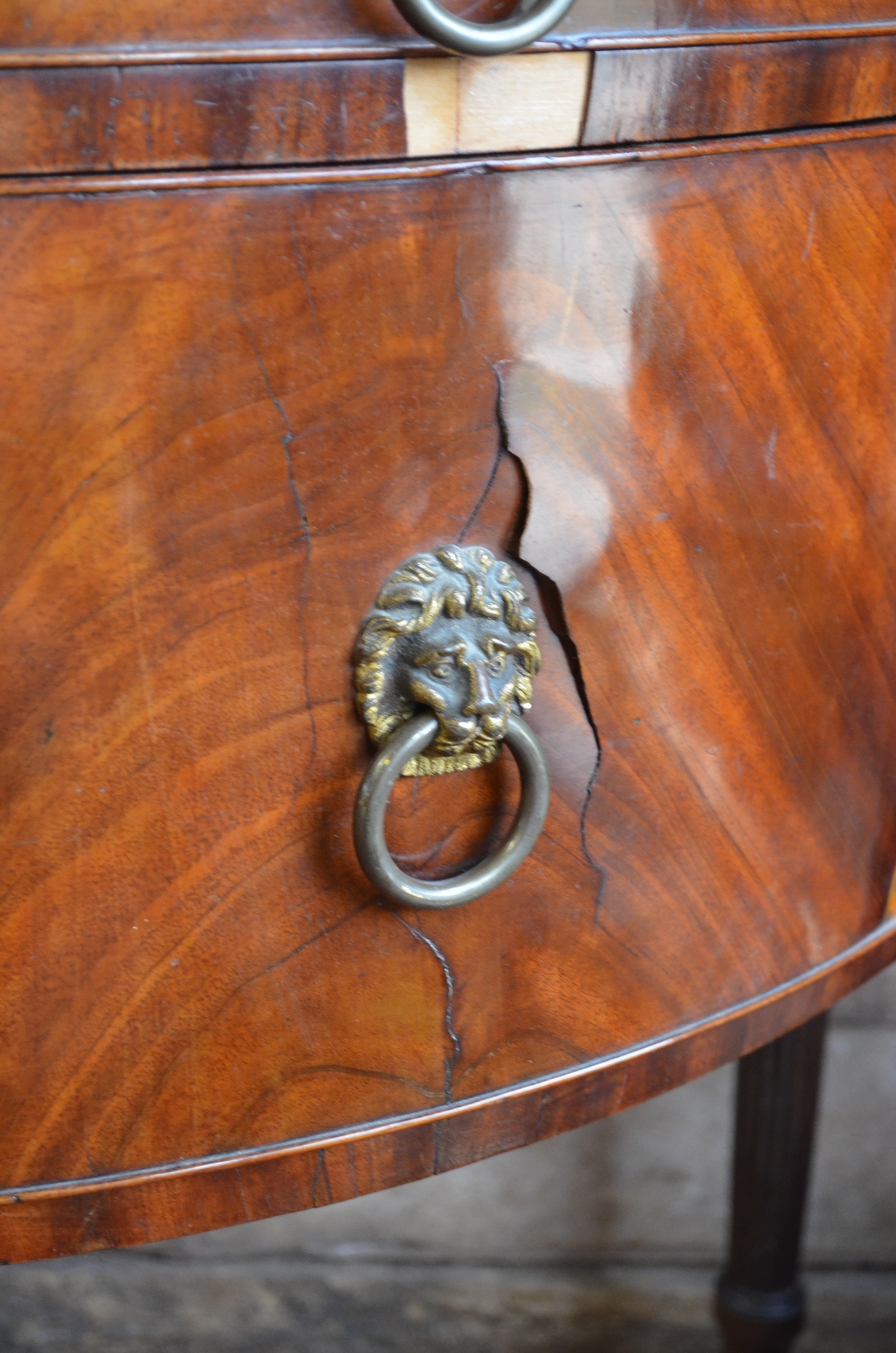 A George III satinwood inlaid mahogany bowfront sideboard with six drawers, raised on six turned and - Image 5 of 7