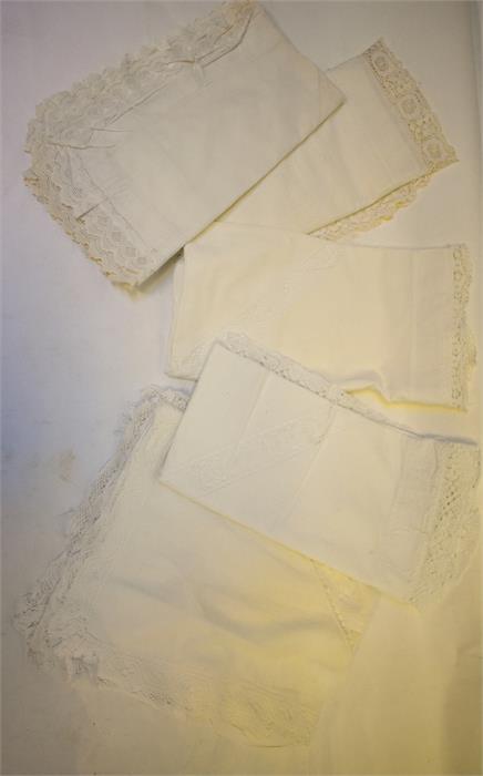 Nine Continental antique pillowcases with crocheted edging and inserts, an embroidered crochet - Image 2 of 5