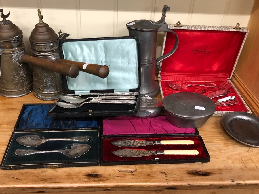 A cased silver three-piece spoon and fork set to/w Hors d'Oeuvre set, cased fish knives, chocolate