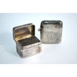 A George III silver nutmeg box with internal grater, John Shaw, Birmingham 1808, 3.7 cm wide, to/w a