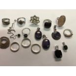 A collection of contemporary jewellery including quartz set items, rose quartz set ring, paste set