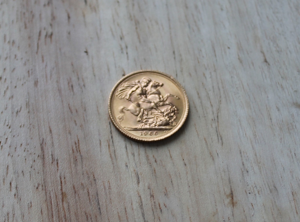 An Elizabeth II gold sovereign, - Image 3 of 4