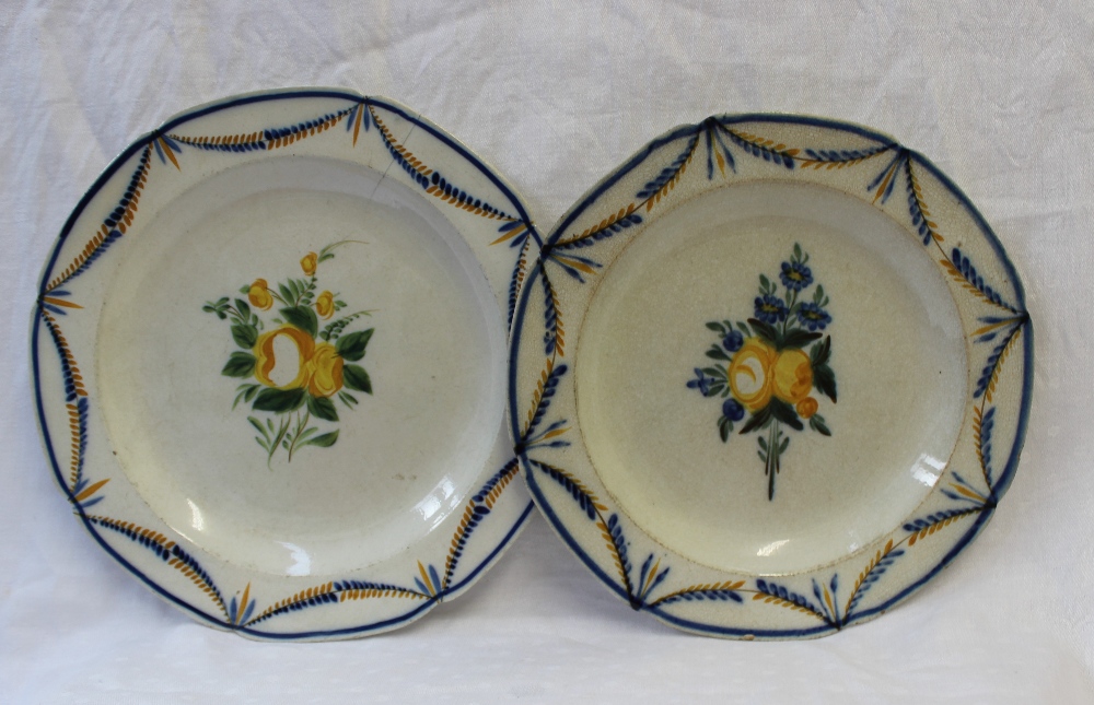 A pair of Swansea pottery plates, with a scalloped edge, - Image 17 of 24