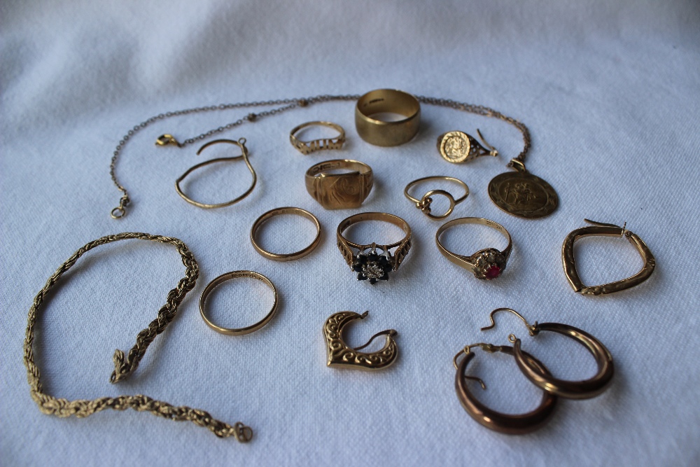 Assorted 9ct gold earrings, pendant, wedding bands, signet rings, dress rings etc,